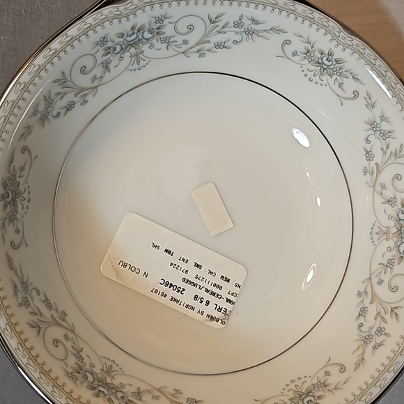 Noritake Colburn 6107 Lugged Cereal Bowl NEW - Picture 3 of 6